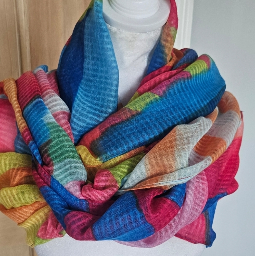 New W Tags Echo Large Multicolor Scarf Designer Versatile Packable Beautiful